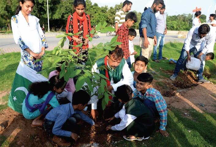 Kasur Government Schools Launch Initiative to Improve Environment and Education.